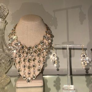 Golden Grapevine- Necklace & Earring Set